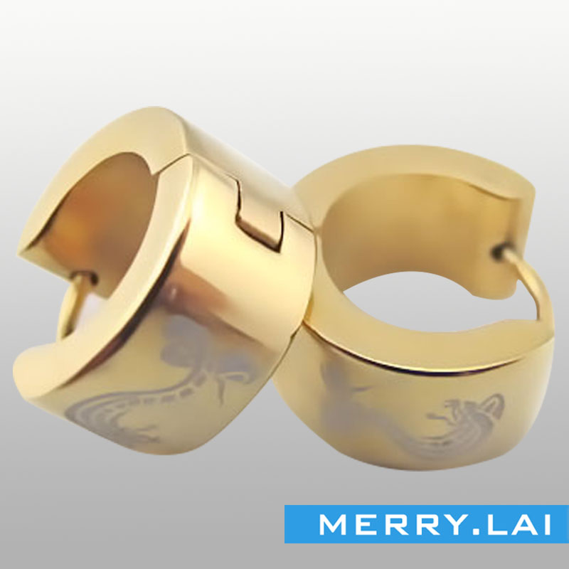 不銹鋼耳環(huán)，時(shí)尚精美耳扣，不銹鋼飾品定制